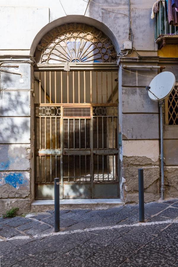 Appartamento A Montesanto By Wonderful Italy نابولي المظهر الخارجي الصورة
